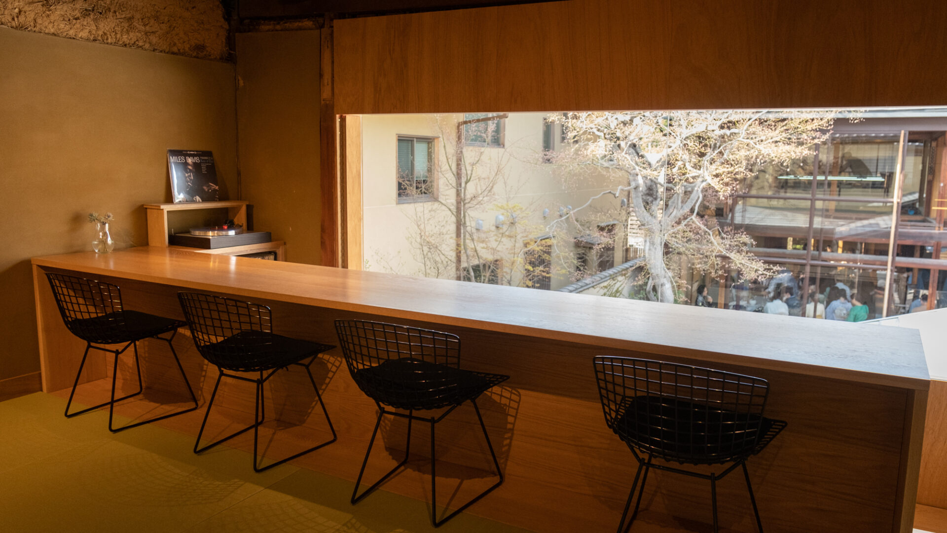 img_Blue Bottle Studio