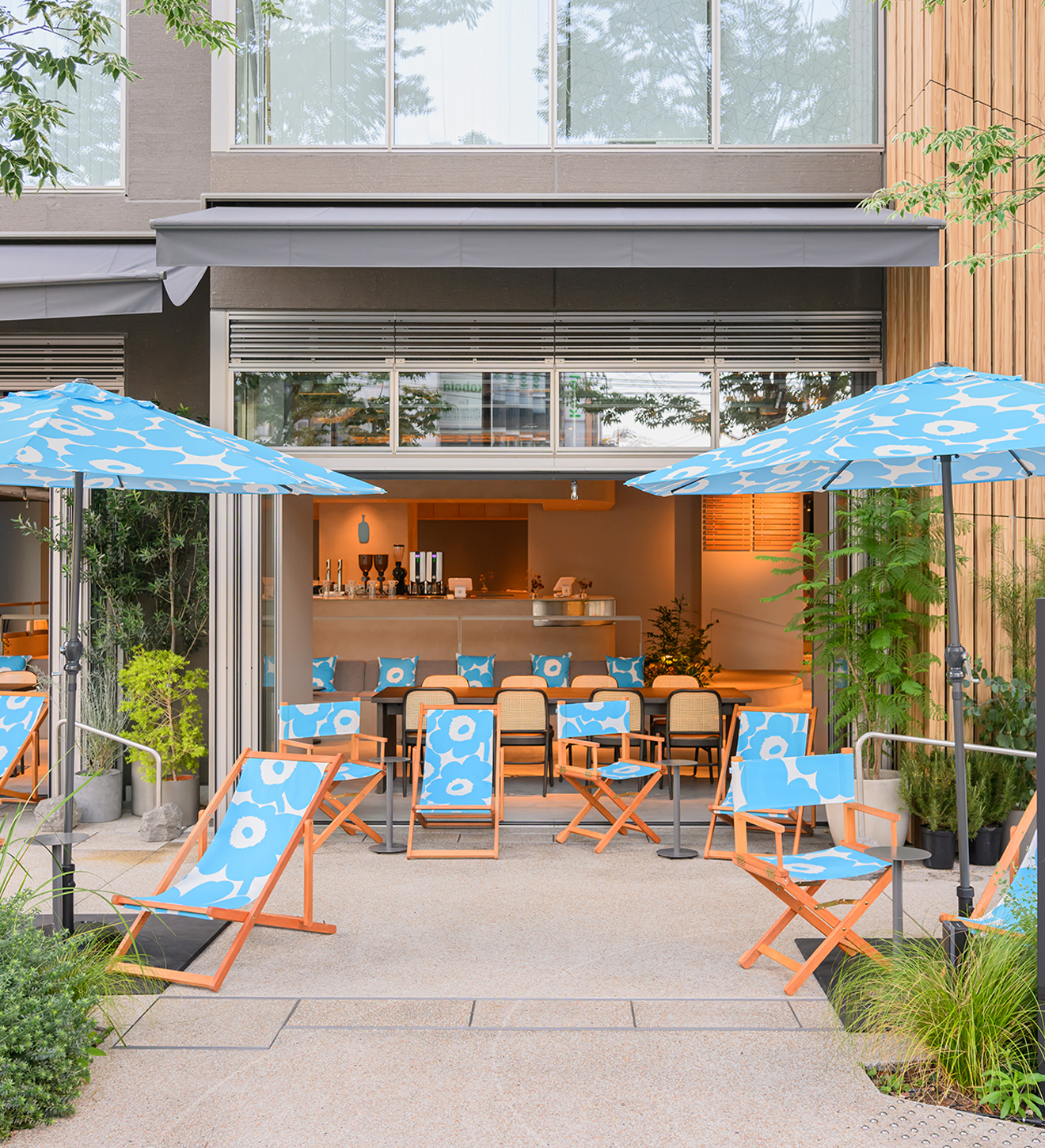 img_Blue Bottle Coffee × marimekko Collaboration